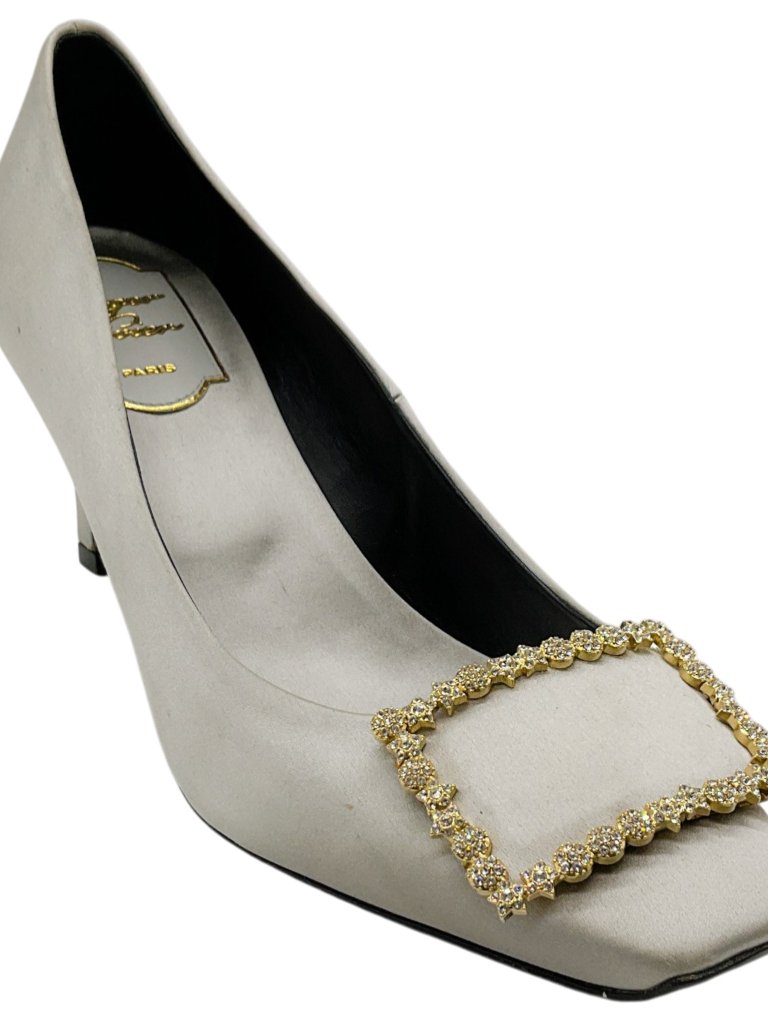 Roger Vivier Silver Satin Stella Trompette Pumps